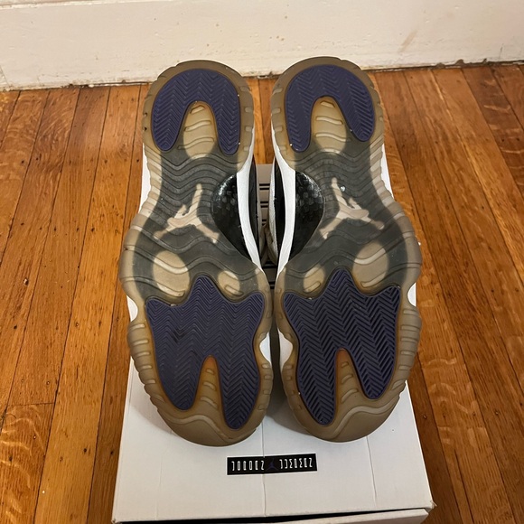 Jordan Concord 11 (2011 Release). men's size 12. w/box - Picture 6 of 10